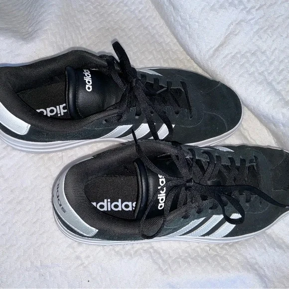 Adidas Women's VL Court Bold platform black suede sneakers - Picture 3 of 6